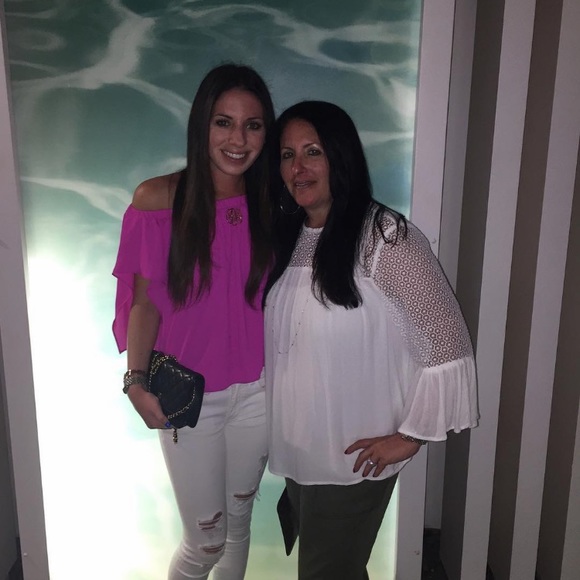 Meet your Posher, Chelsea - Picture 1 of 1